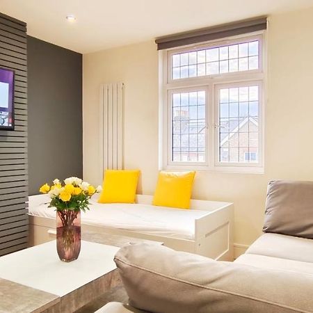 First Floor Flat 1 Northwood Leilighet London Eksteriør bilde