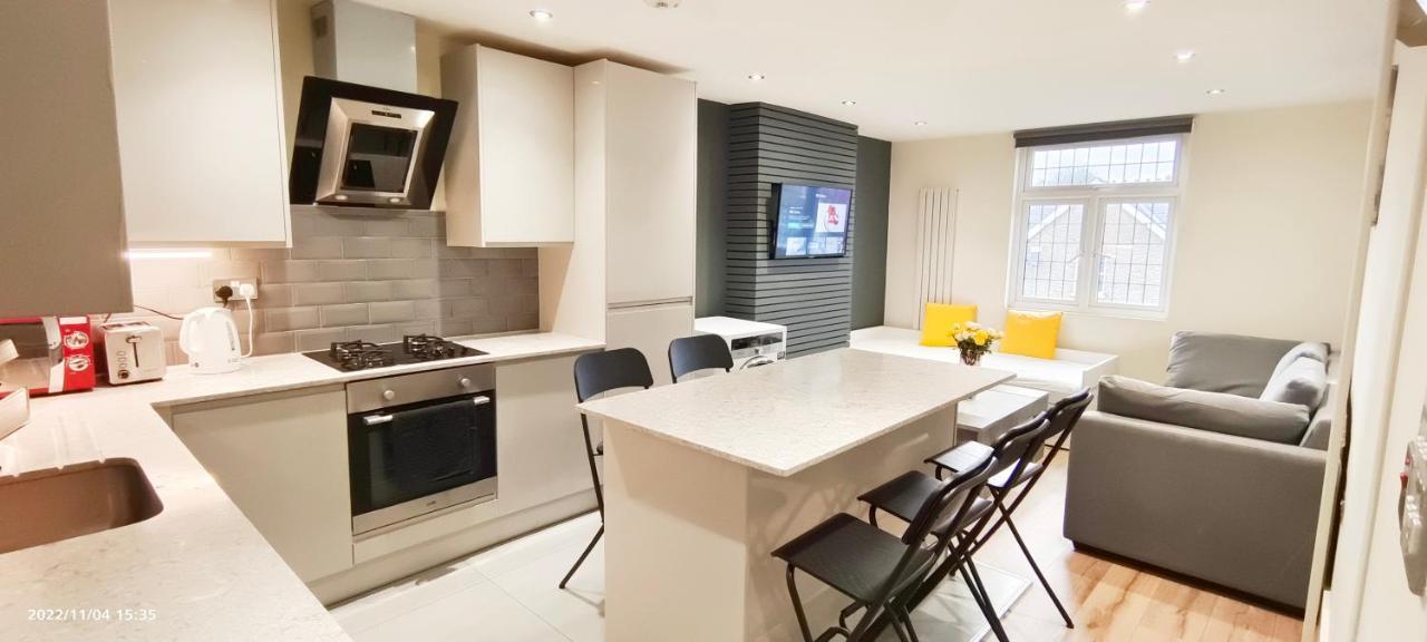 First Floor Flat 1 Northwood Leilighet London Eksteriør bilde
