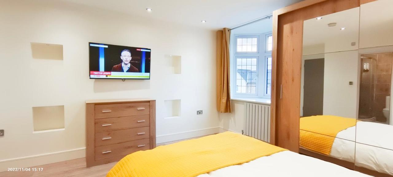 First Floor Flat 1 Northwood Leilighet London Eksteriør bilde