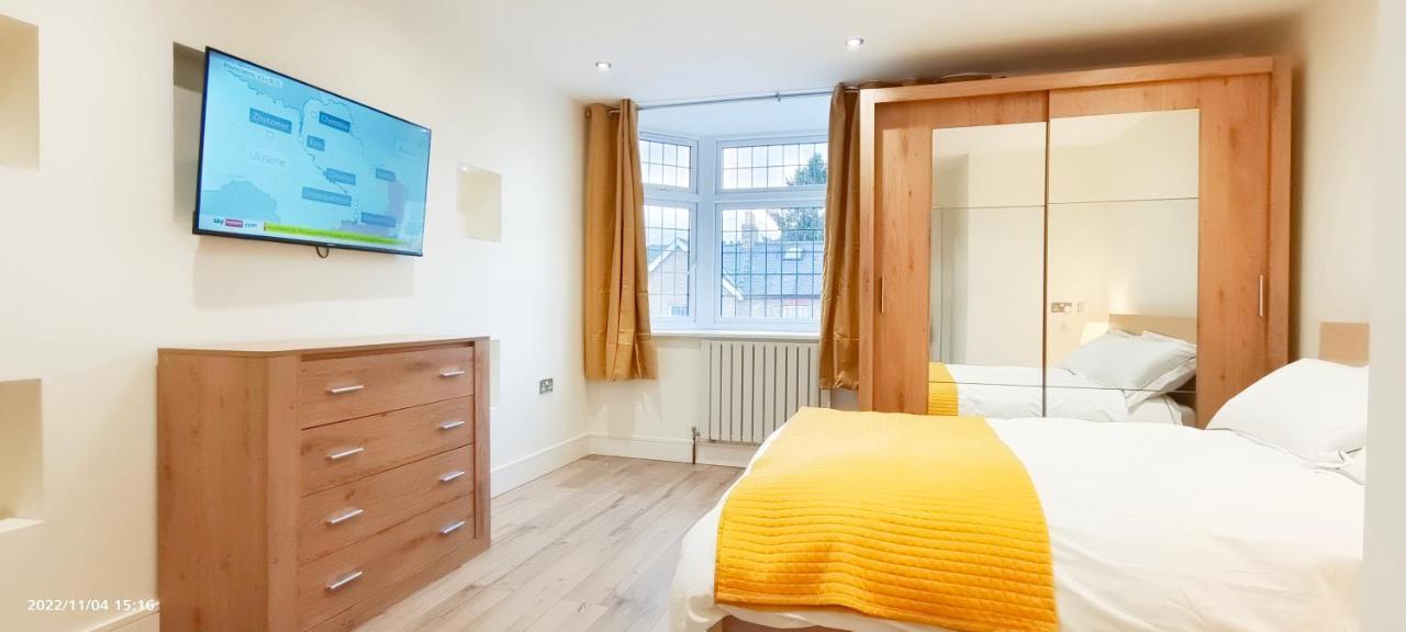 First Floor Flat 1 Northwood Leilighet London Eksteriør bilde